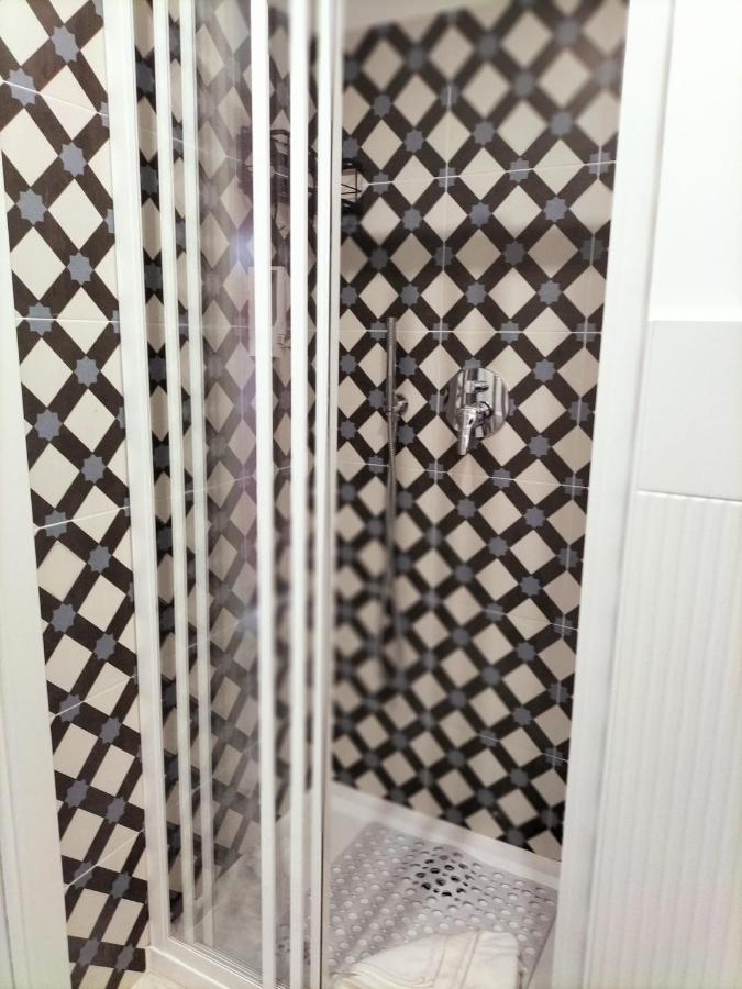 רומא Tiberivs Home מראה חיצוני תמונה